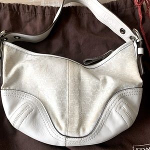 ▫️Coach~Snow White Hobo Bag ▫️